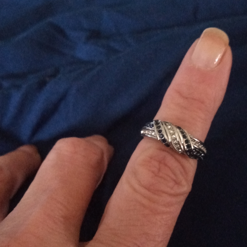 "I love you" engraved ring